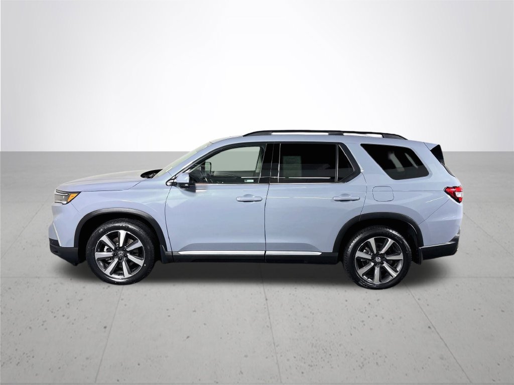 Used 2024 Honda Pilot Touring image 9