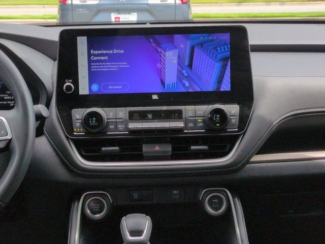 Used 2024 Toyota Grand Highlander FWD image 18