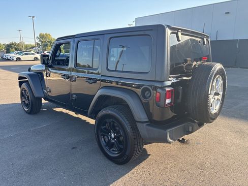 Used 2021 Jeep Wrangler Unlimited Sport image 5