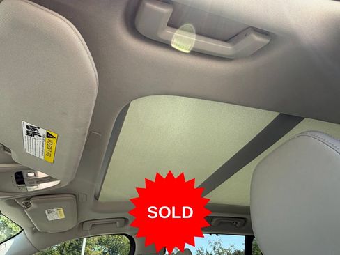 Certified 2024 Volvo XC90 T8 Ultimate AWD/4WD image 30