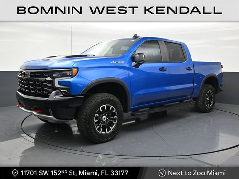 Used 2024 Chevrolet Silverado 1500 ZR2 w/ Technology Package AWD/4WD image 1