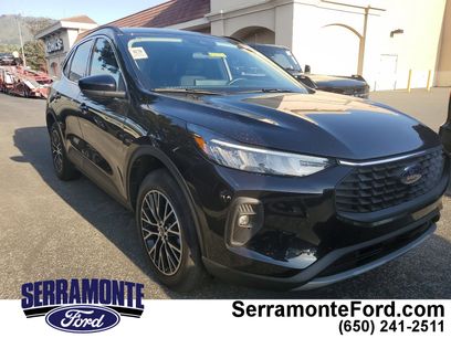 Certified 2025 Ford Escape Base