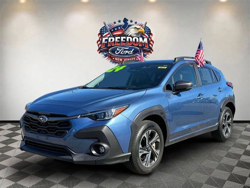 Used 2024 Subaru Crosstrek 2.0i Premium AWD/4WD image 2