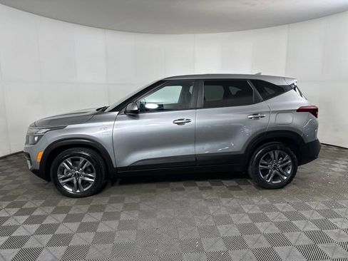 Used 2023 Kia Seltos LX image 6