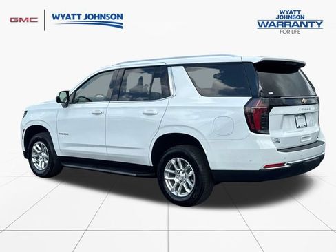 Used 2025 Chevrolet Tahoe LT RWD image 3