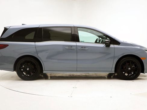 Used 2025 Honda Odyssey Sport-L image 3
