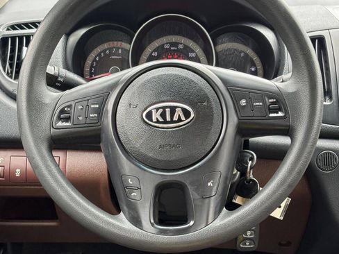 Used 2010 Kia Forte EX FWD image 19
