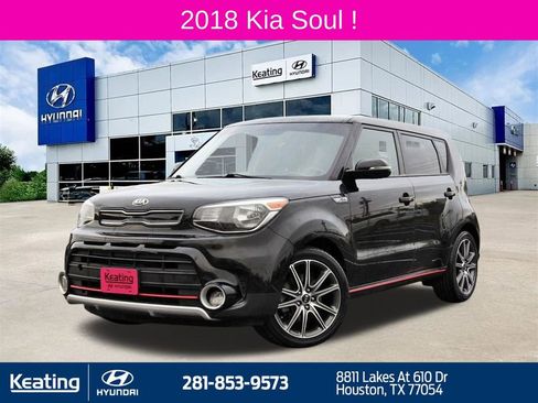 Used 2018 Kia Soul ! FWD image 1