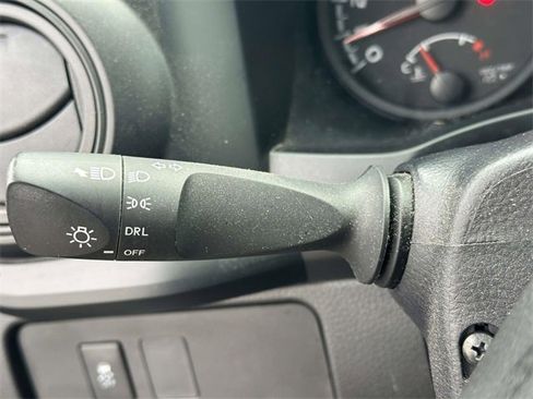 Used 2021 Toyota Tacoma SR image 35