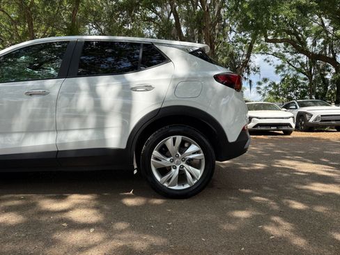 Used 2025 Buick Encore GX Preferred image 27