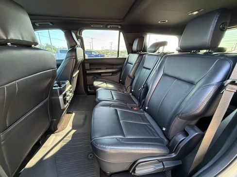 Certified 2020 Ford Expedition XLT w/ Equipment Group 202A RWD image 9
