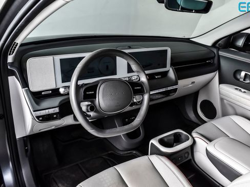 Used 2023 Hyundai Ioniq 5 SEL image 14