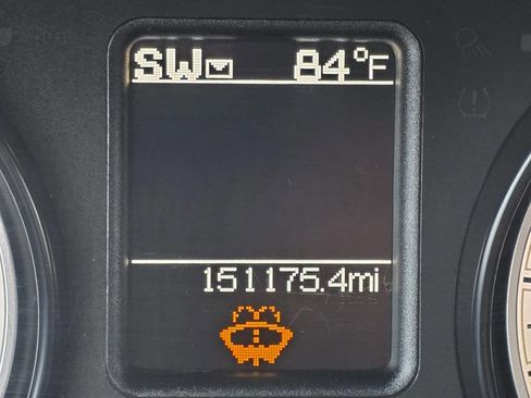 Used 2016 RAM 2500 Tradesman w/ Popular Equipment Group RWD image 32
