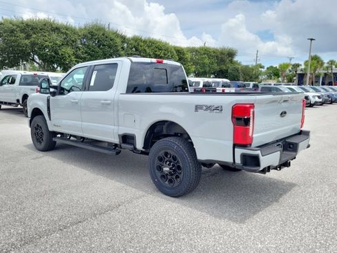 New 2026 Ford F350 Lariat w/ Black Appearance Package AWD/4WD image 7