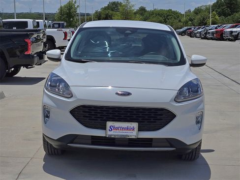 Used 2022 Ford Escape SEL image 8