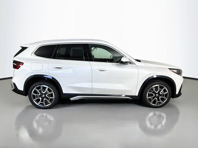 New 2026 BMW X1 xDrive28i w/ Convenience Package AWD/4WD image 8