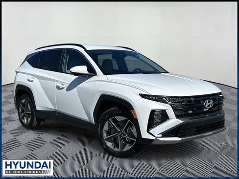 New 2026 Hyundai Tucson SEL image 1