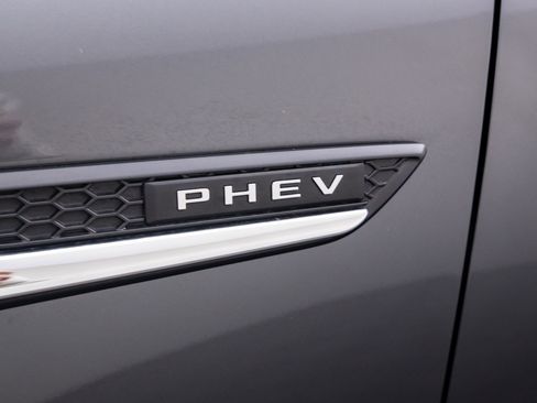 Used 2024 MAZDA CX-90 Plug-In Hybrid w/ Preferred image 28