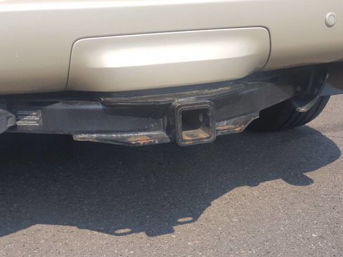 Used 2011 Lexus GX 460 image 64