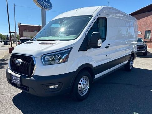 Used 2022 Ford Transit 250 Medium Roof AWD image 7