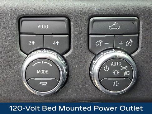 Used 2026 GMC Sierra 1500 Elevation AWD/4WD image 9