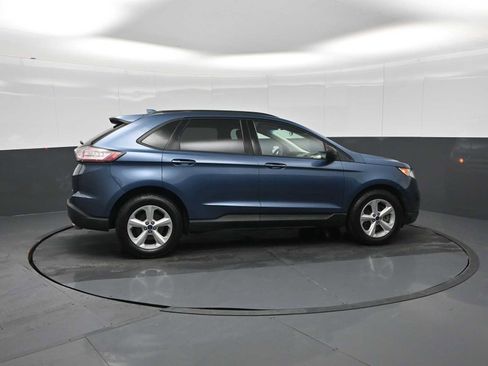 Used 2018 Ford Edge SE image 7
