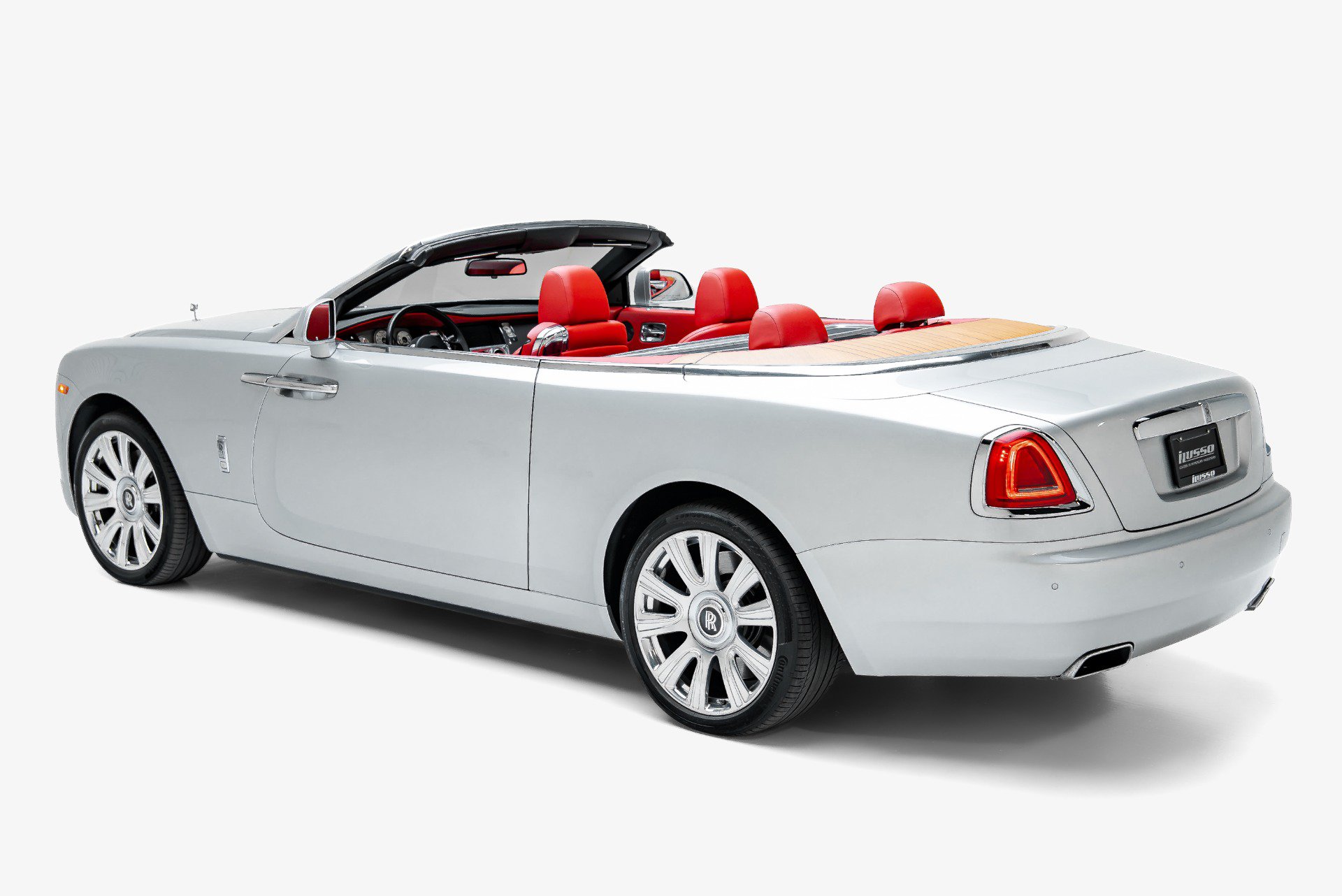 Used 2016 Rolls-Royce Dawn RWD image 19