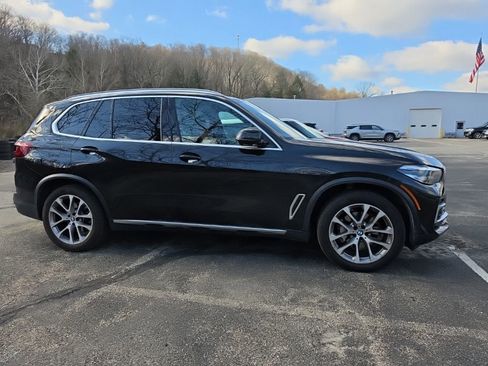 Used 2022 BMW X5 xDrive40i w/ Premium Package AWD/4WD image 8