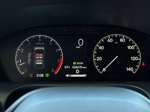 Certified 2025 Honda HR-V LX image 31