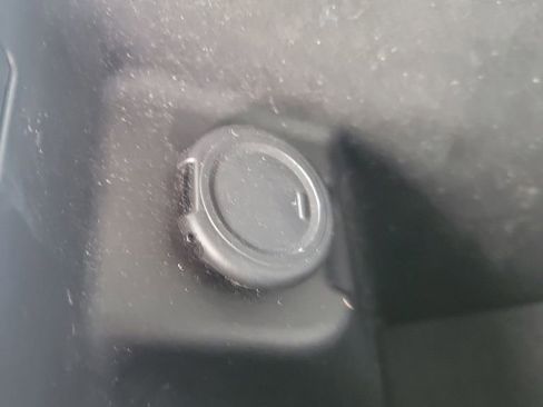 Used 2022 Nissan Frontier SV image 26