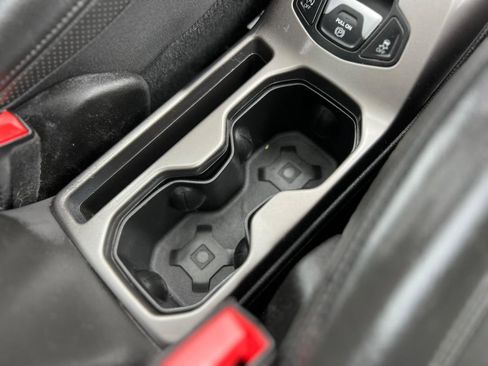 Used 2021 Jeep Renegade Limited w/ Sun & Sound Group image 16