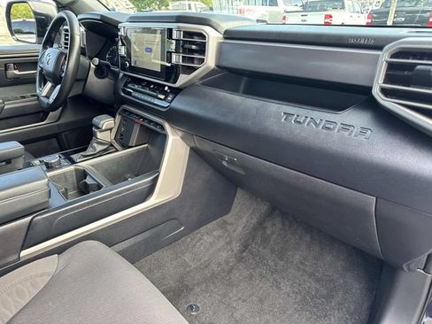 Used 2025 Toyota Tundra SR5 w/ SR5 Convenience Package AWD/4WD image 34
