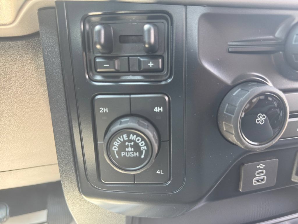 New 2026 Ford F150 XL AWD/4WD image 24