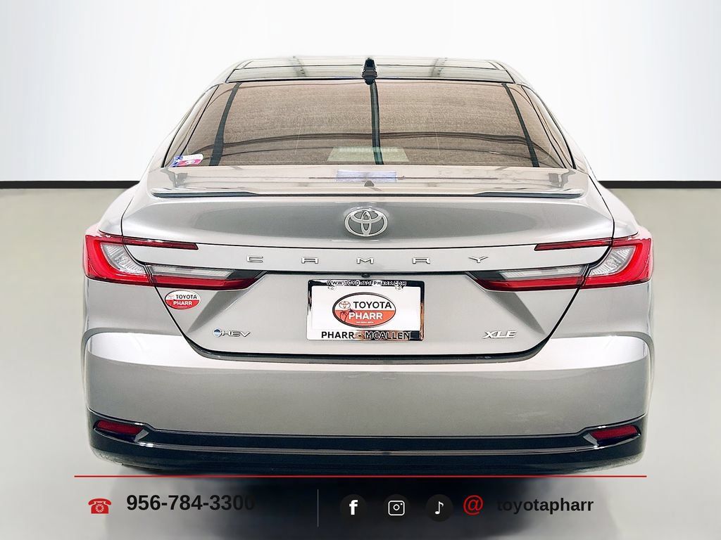 Used 2025 Toyota Camry XLE w/ Premium Package FWD image 6