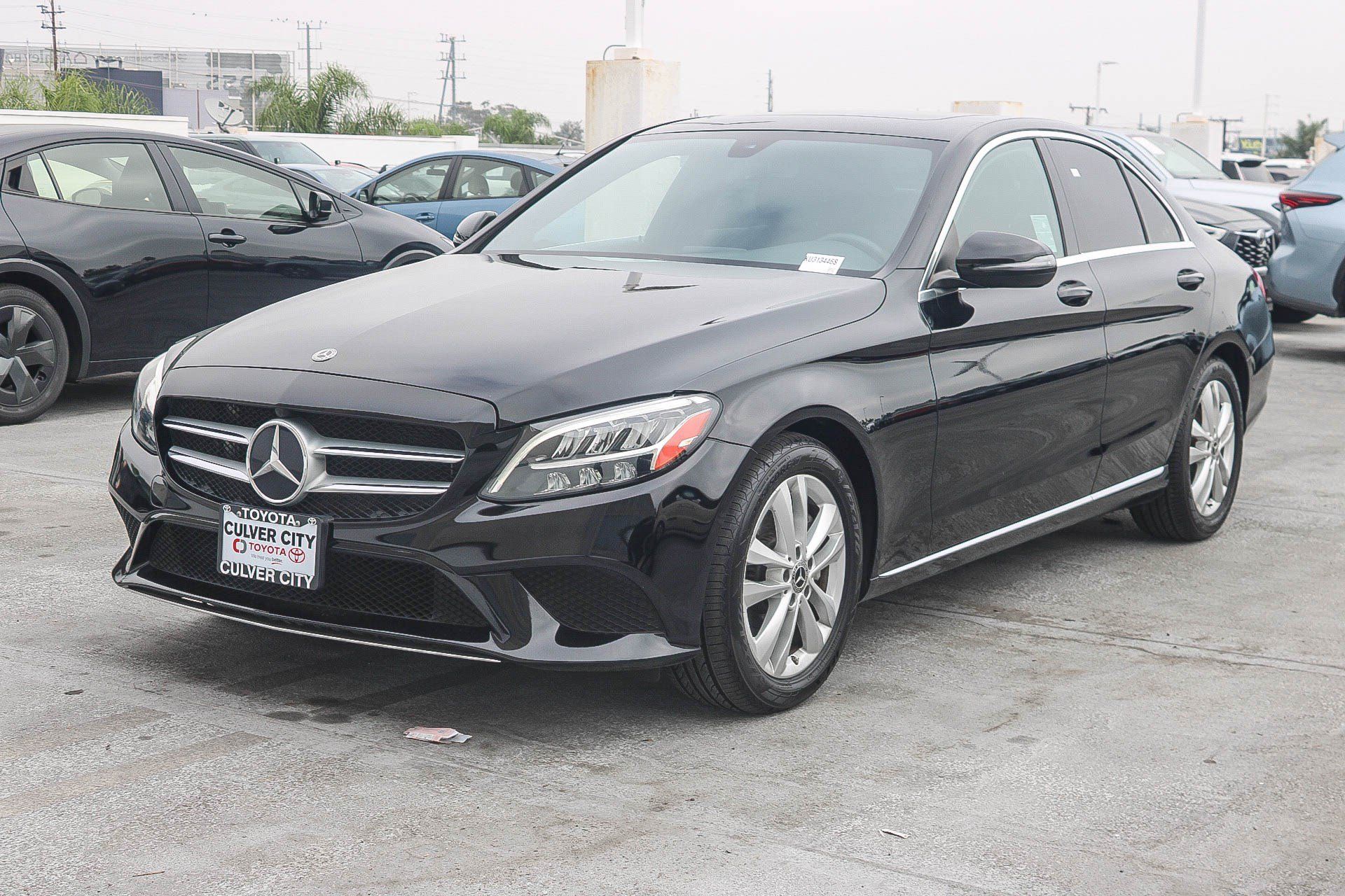 Used 2019 Mercedes-Benz C 300 Sedan image 3