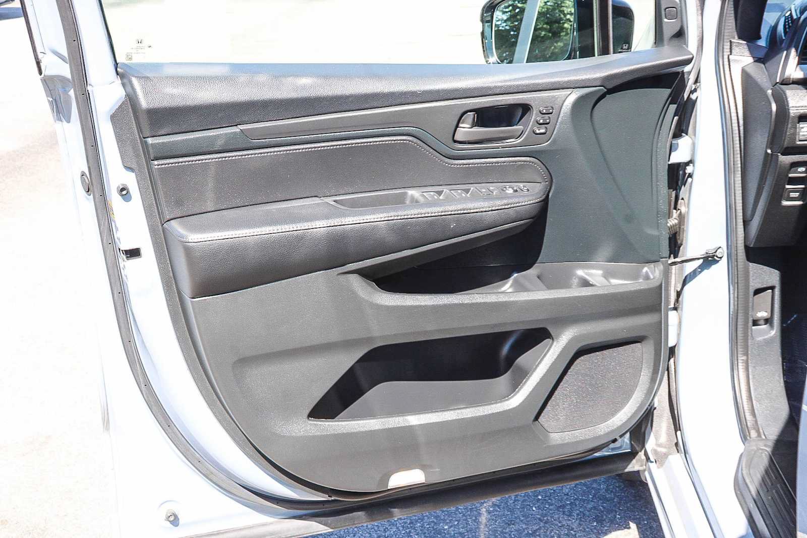 Certified 2024 Honda Odyssey Sport image 23