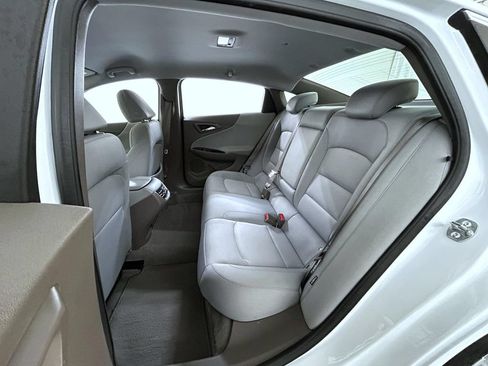 Used 2025 Chevrolet Malibu LT FWD image 20