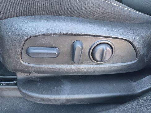 Used 2023 Chevrolet Blazer LT w/ Convenience Package image 21