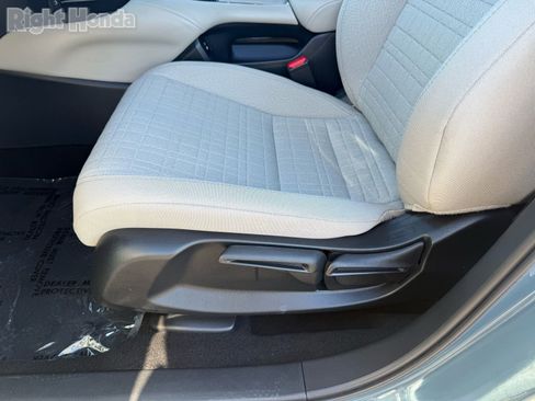 Used 2025 Honda HR-V LX image 14