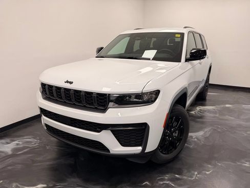 New 2026 Jeep Grand Cherokee L 4WD image 21