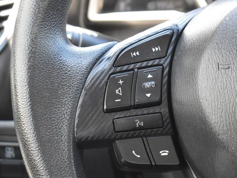 Used 2015 MAZDA MAZDA3 i Sport FWD image 21