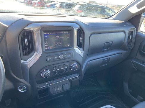 Used 2022 Chevrolet Silverado 1500 W/T w/ WT Value Package image 15