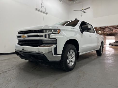 Used 2020 Chevrolet Silverado 1500 LT image 21