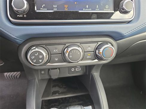 New 2025 Nissan Versa SV w/ Trunk Package image 28