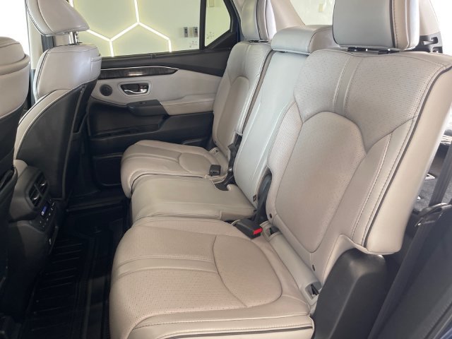 Used 2024 Honda Pilot Elite image 18