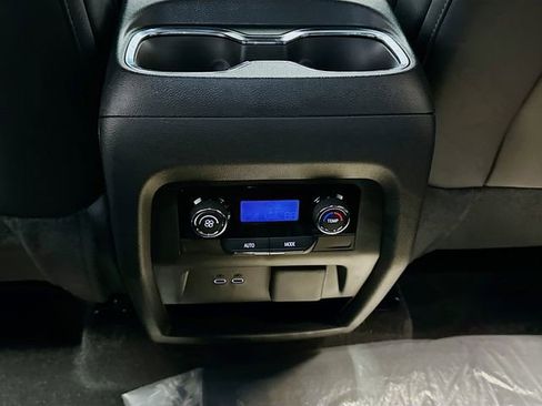 New 2026 Chevrolet Traverse Z71 w/ Driver Confidence Package image 25