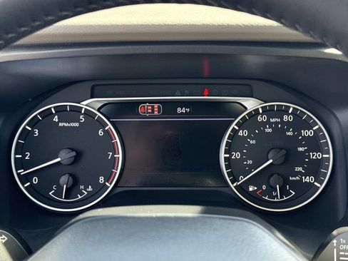 Used 2026 Nissan Rogue SV image 27