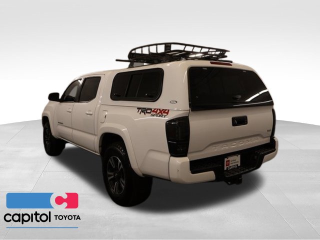 Certified 2018 Toyota Tacoma TRD Sport AWD/4WD image 5