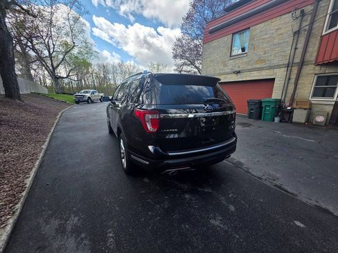 Used 2019 Ford Explorer Limited w/ Class III Trailer Tow Package AWD/4WD image 5