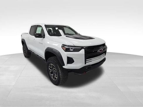 New 2026 Chevrolet Colorado ZR2 w/ Technology Package image 7